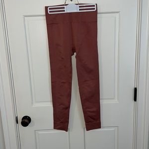 Fabletic’s leggings